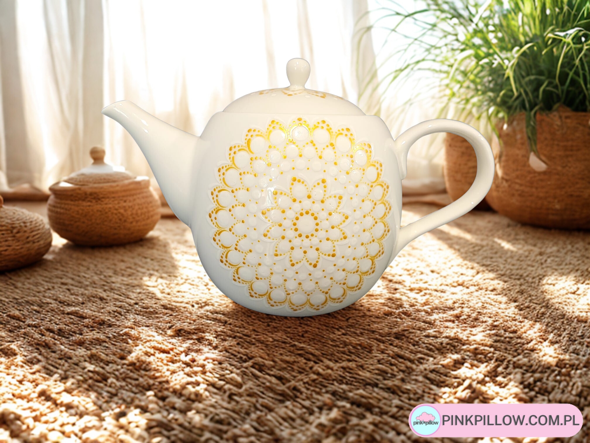 Ręcznie malowany Czajniczek z Mandalą Biało-Złotą