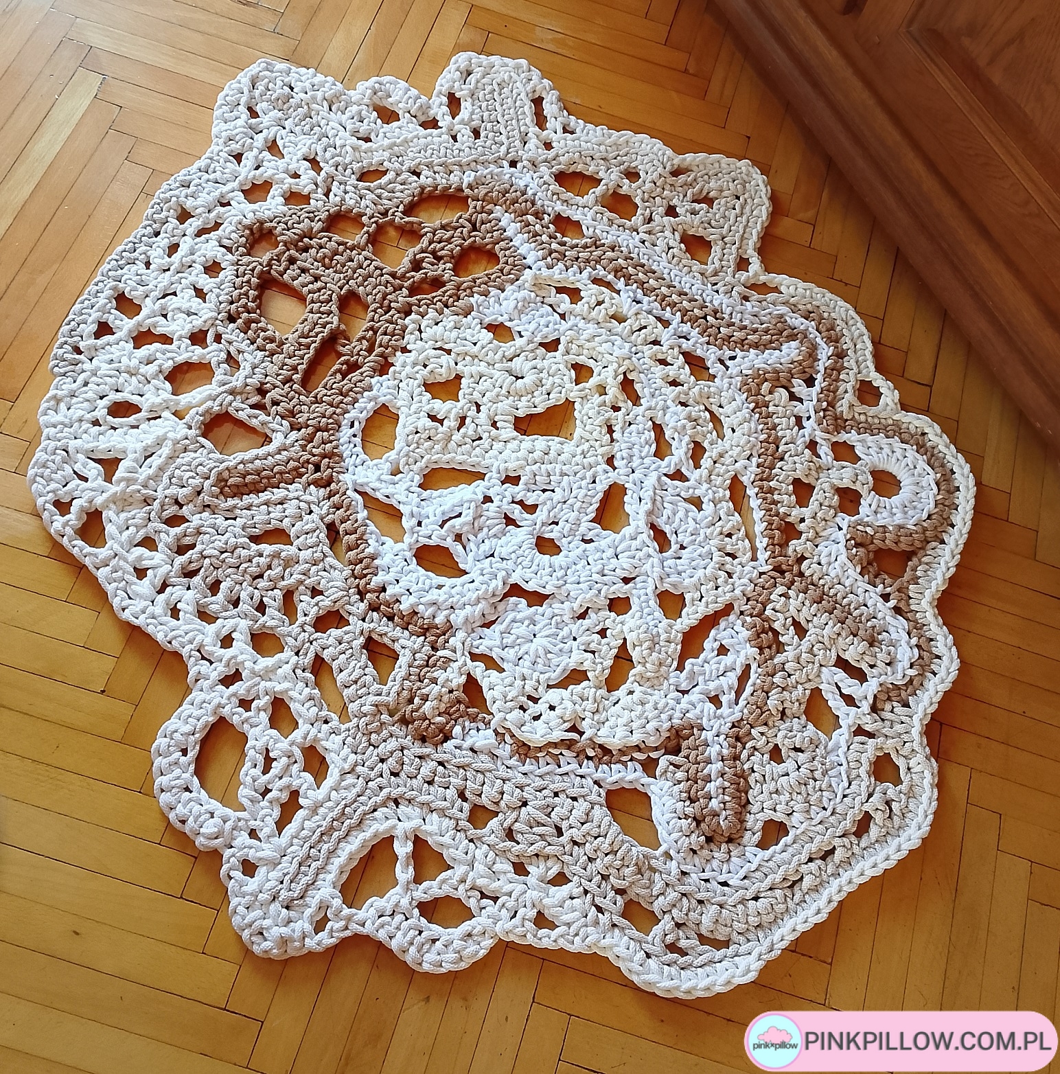 Dywan Abstarkcyjny - Wzór Freeform - Wymiar 107x87 cm