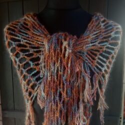 Moherowa Chusta na szydełku - Siateczka - Wymiary 220x110 cm