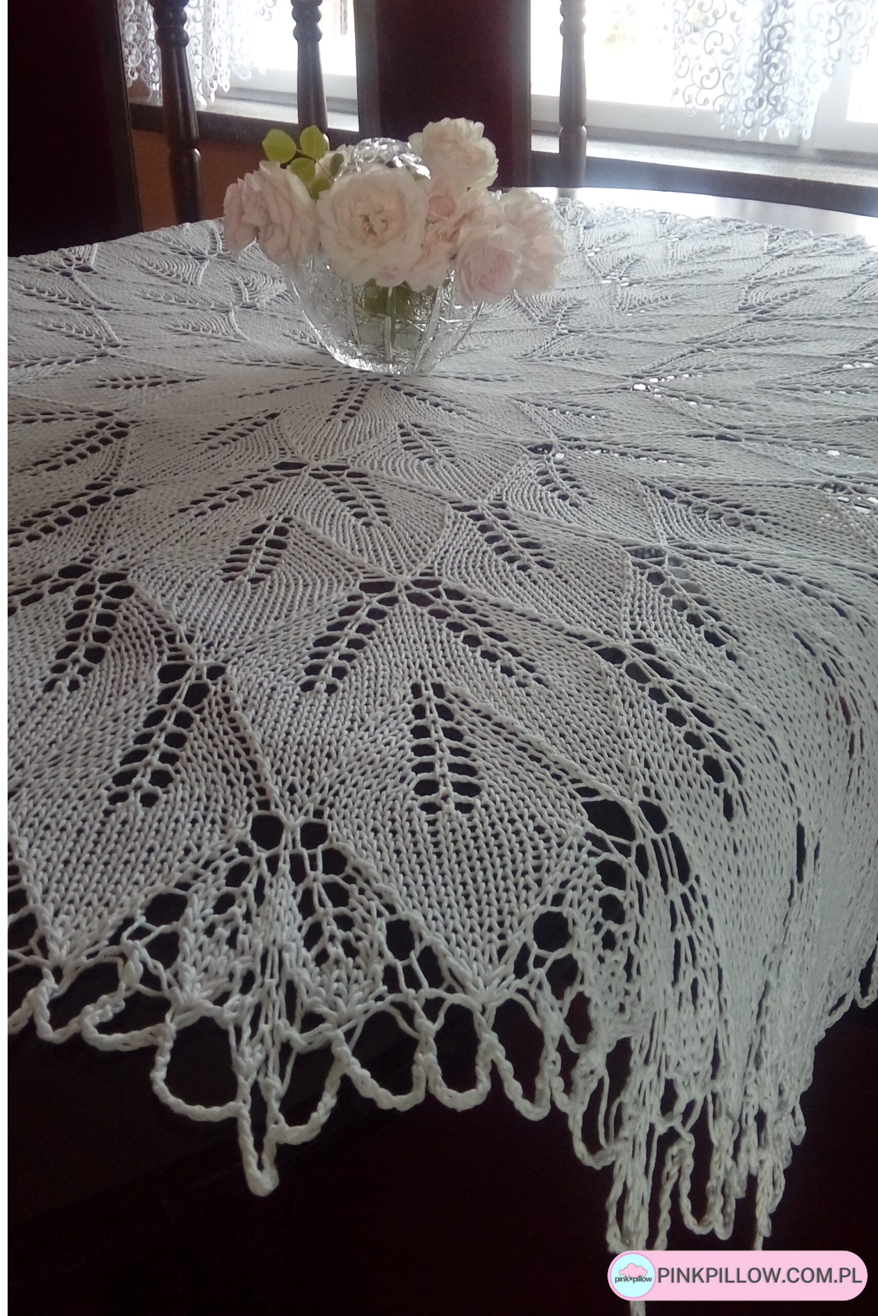 Obrus robiony na drutach – Duży Średnica 150 cm