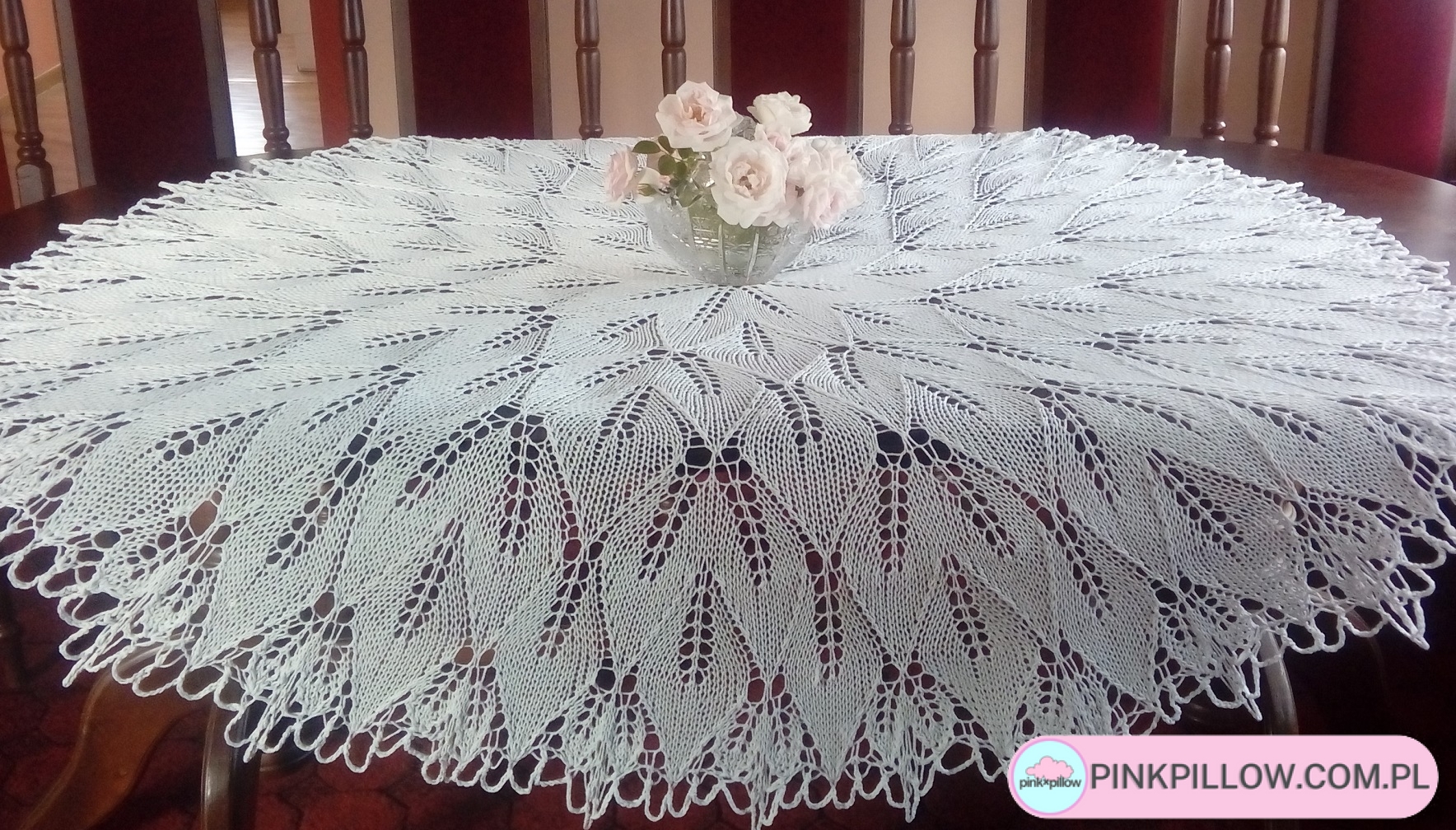 Obrus na drutach - Średnica 150 cm - Kolor Biały