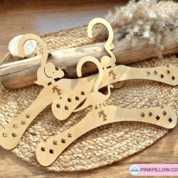 Drewniane Wieszaki na ubrania dziecięce - Wzór Dino - Komplet 6 szt.