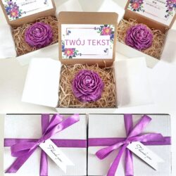 Personalizowany Box dla Nauczyciela ze Świecą Piwonią i Dedykacją