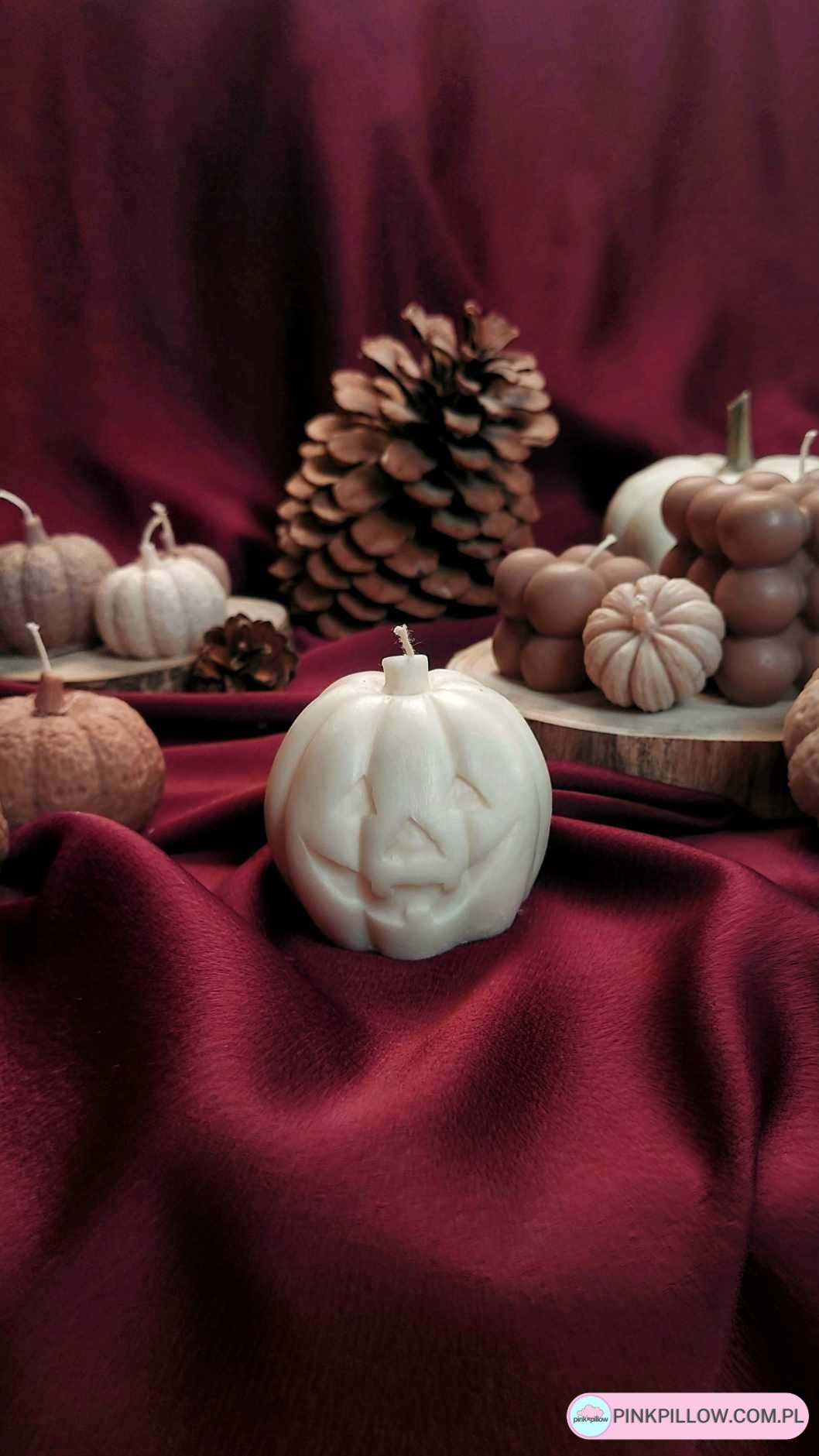 Świeca sojowa Dynia uśmiechnięta okrągła – Dekoracja na Halloween