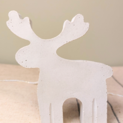 Renifer z betonu architektonicznego - Różne Kolory