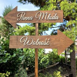 Drewniany drogowskaz strzałka na Wesele i Ślub