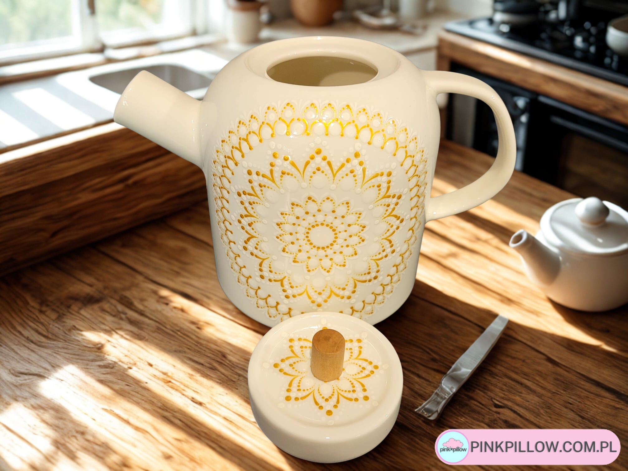 Dzbanek Ręcznie Malowany w Mandalę z przykrywką