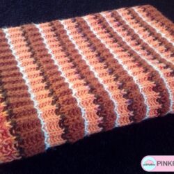 Kocyk ręcznie robiony na drutach - Wymiary 70x80 cm