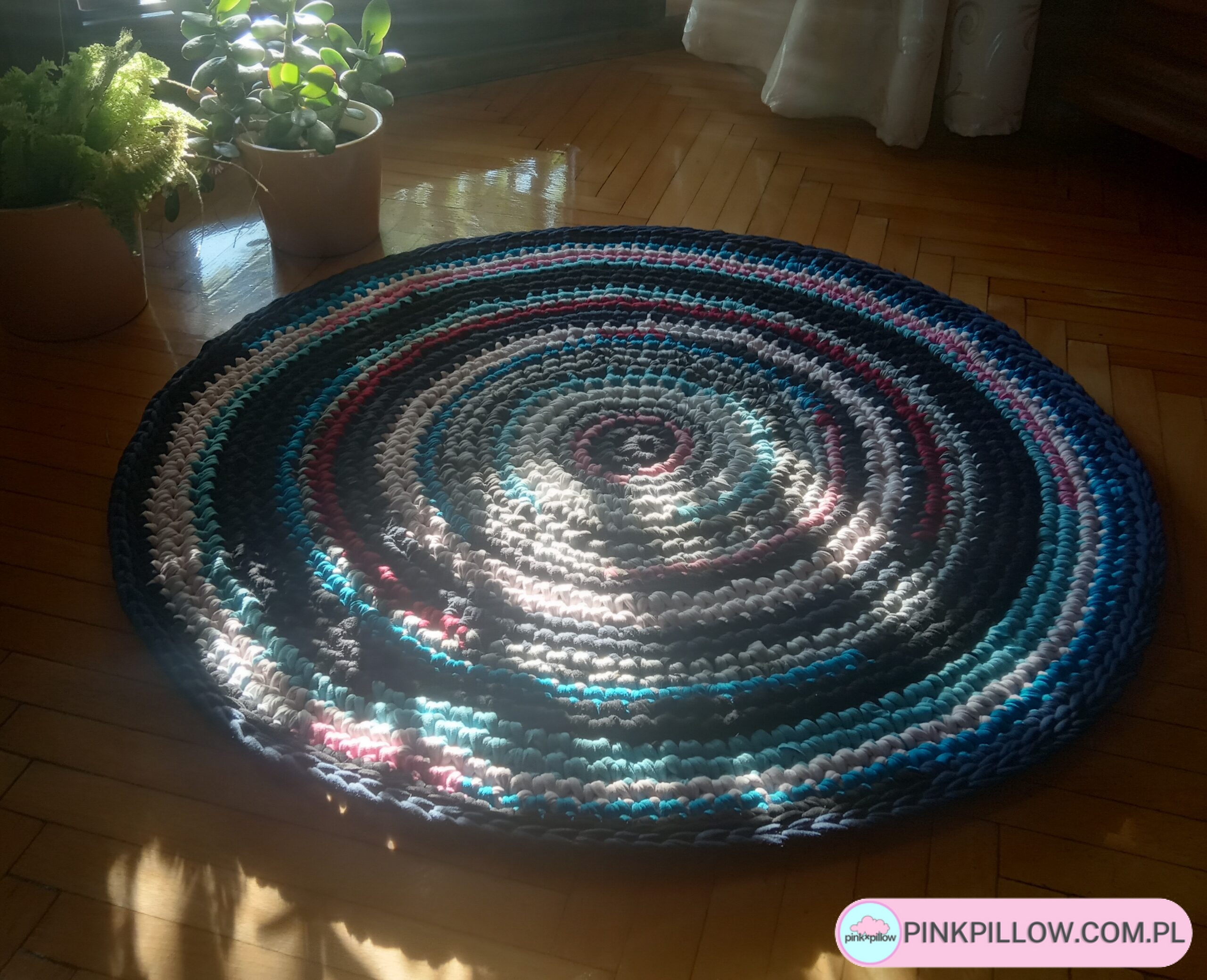 Dywan Eco Etno ze sznurka z koszulek - obrazek 2