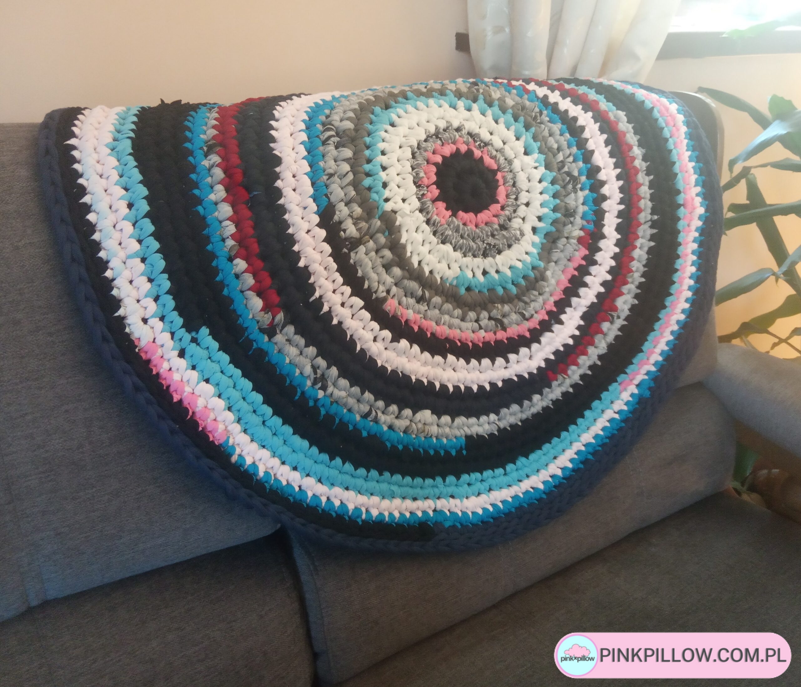 Dywan Eco Etno ze sznurka z koszulek