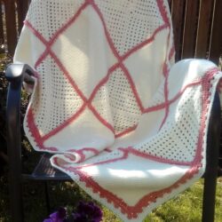 Narzuta na Wersalkę i Fotele 140x85 cm - Kolor Kremowo-Brzoskwiniowa