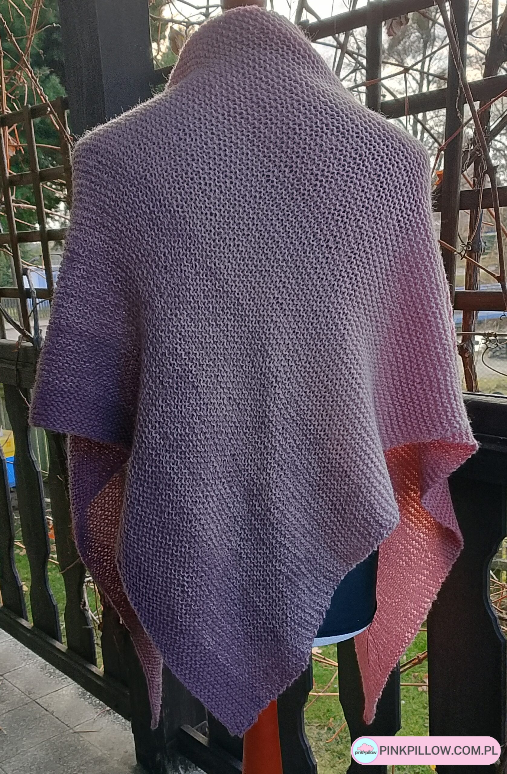 Duża Chusta z wełny merino - Kolor cieniowane Róże i Szarości - obrazek 3