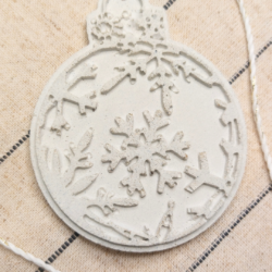 Bombka z betonu - Wzór Płatki Śniegu