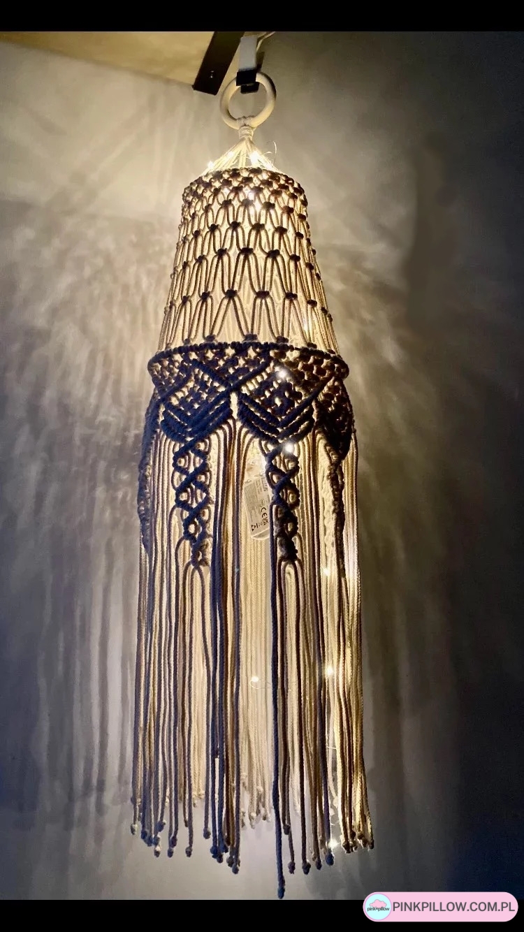 Lampion wiszący Makrama – Świecące Lampki LED - W zestawie
