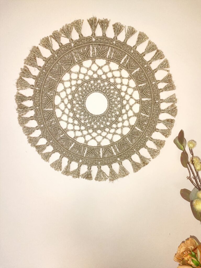 Makrama, Mandala Okrągła z juty na ścianę - Średnica 63 cm