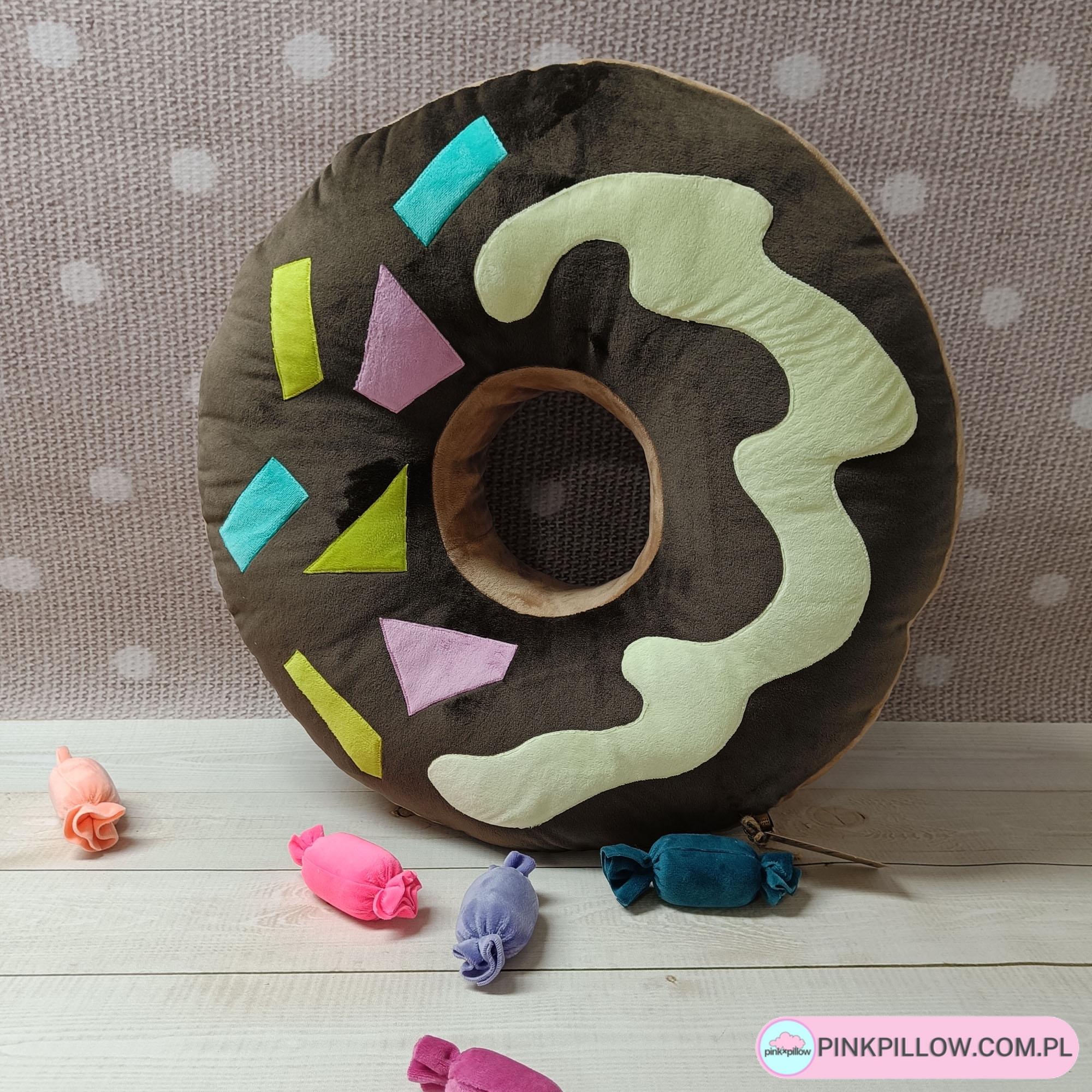Poduszka dekoracyjna w kształcie Pączka / Donuta