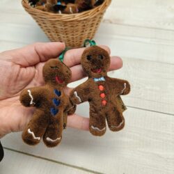 Pluszowy Breloczek Piernik Ludzik - Wzór Chłopiec i Dziewczynka