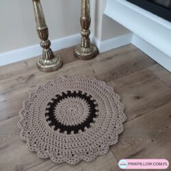 Mały Dywanik szydełkowy - Średnica 50 cm - Kolor Karton i Brązowy