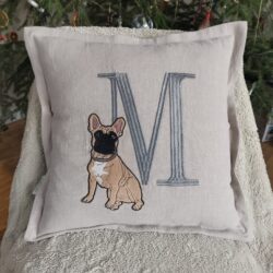 Lniana Poduszka z psem Buldogiem i Inicjałem