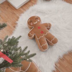 Poduszka w kształcie Piernika Dziewczynka