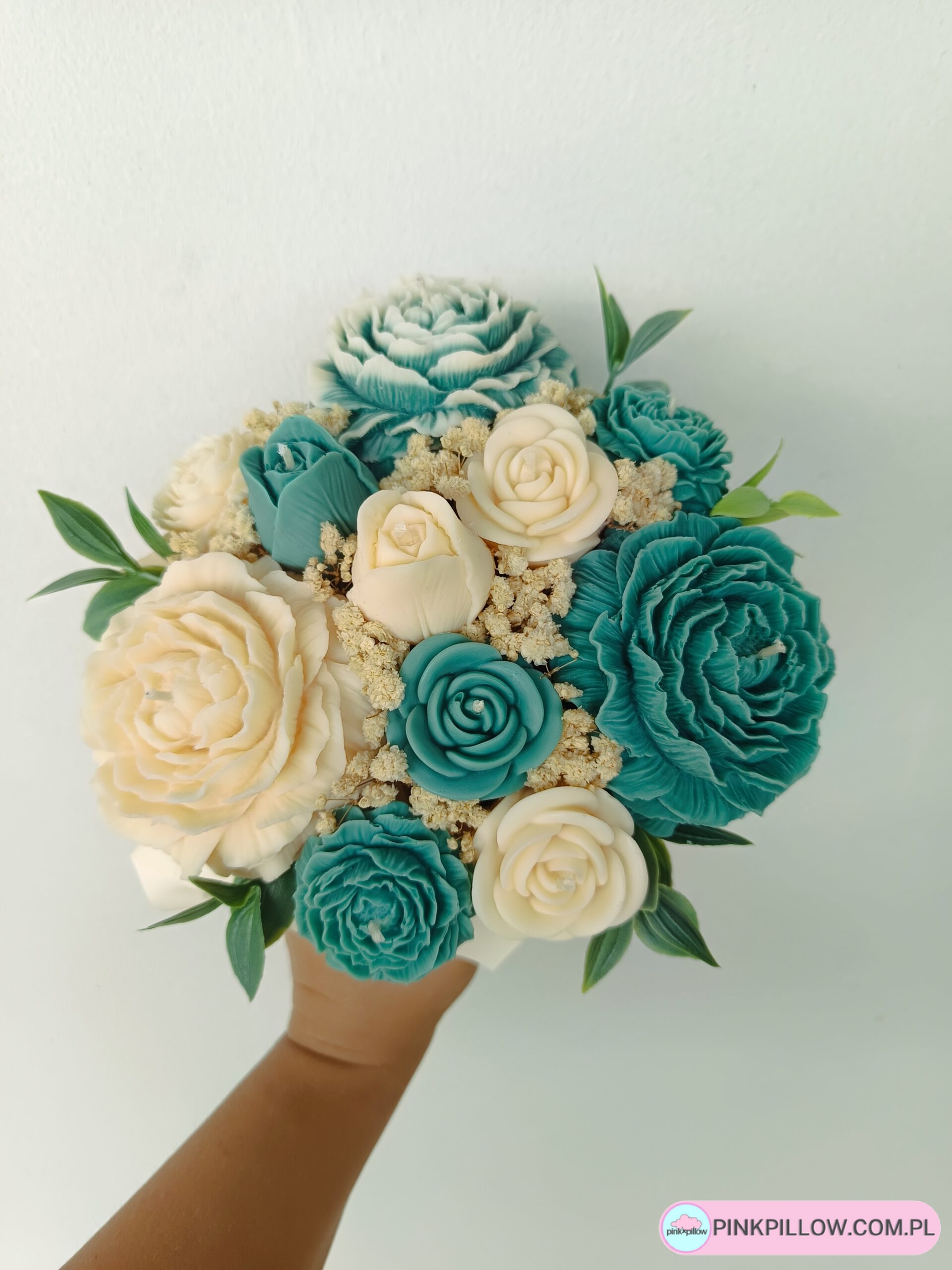 Flower Box ze świeczek w odcieniach Butelkowej zieleni