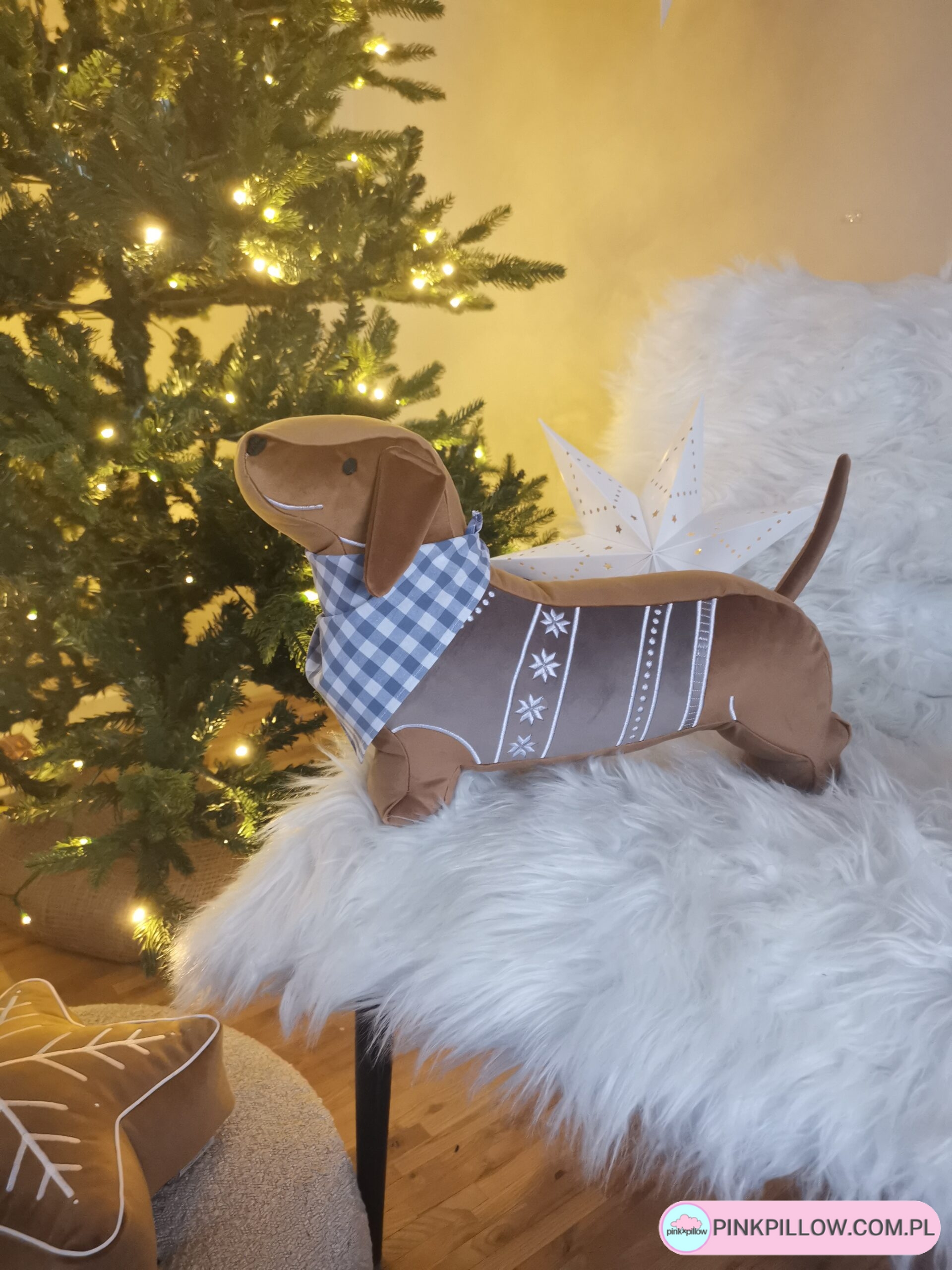 Świąteczna Poduszka Jamnik Piernikowy - Różne Kolory - obrazek 11