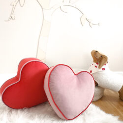 Poduszka dekoracyjna SERCE z velvetu – Różne Wzory