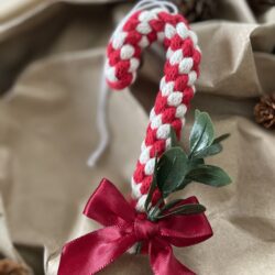 Zawieszka Świąteczna Laska ze sznurka - Czerwona