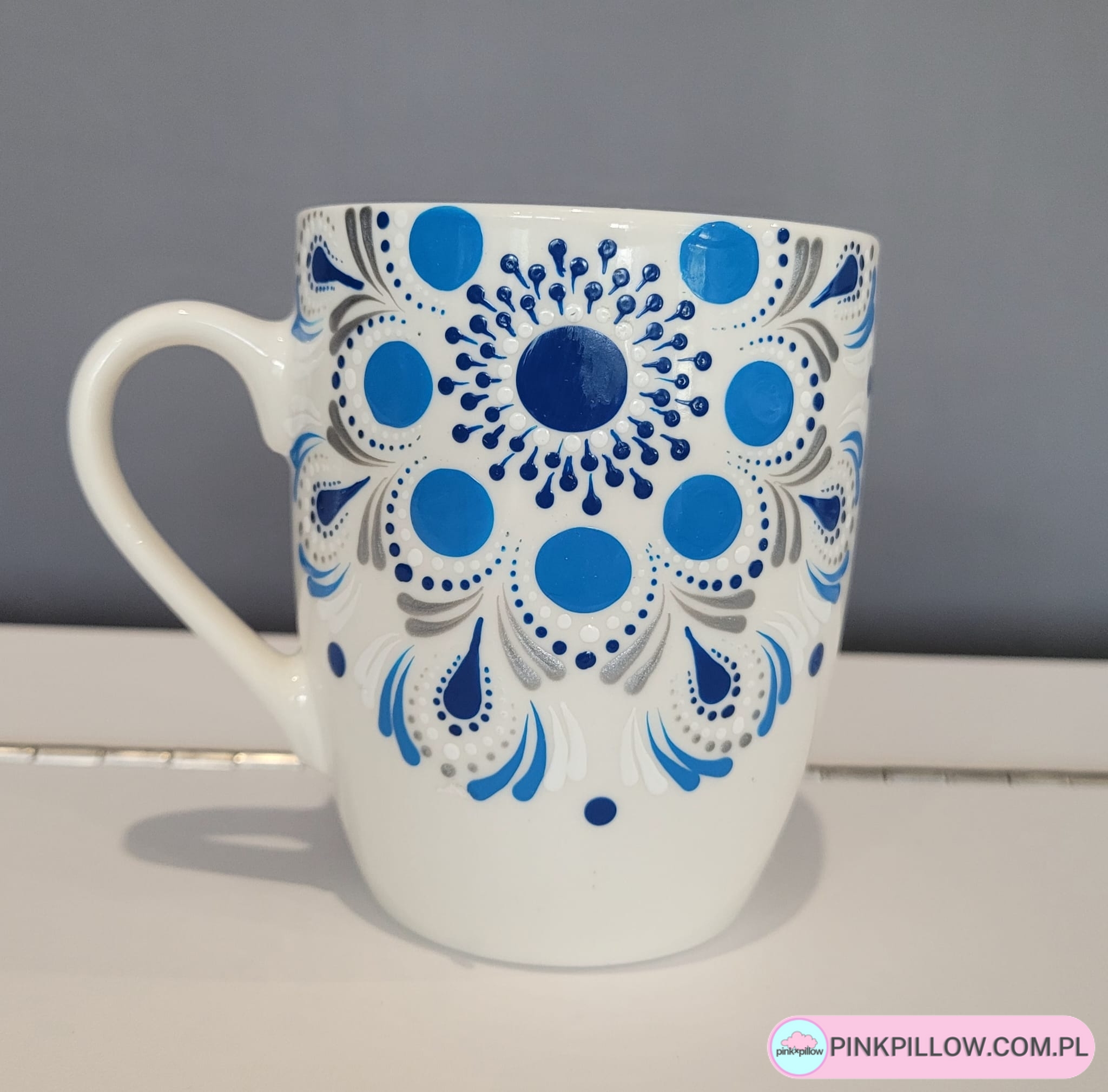 Kubek w Chabrową Mandalę