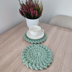 Podkładka pod kubki szydełkowa ze sznurka 20 cm - Różne Kolory