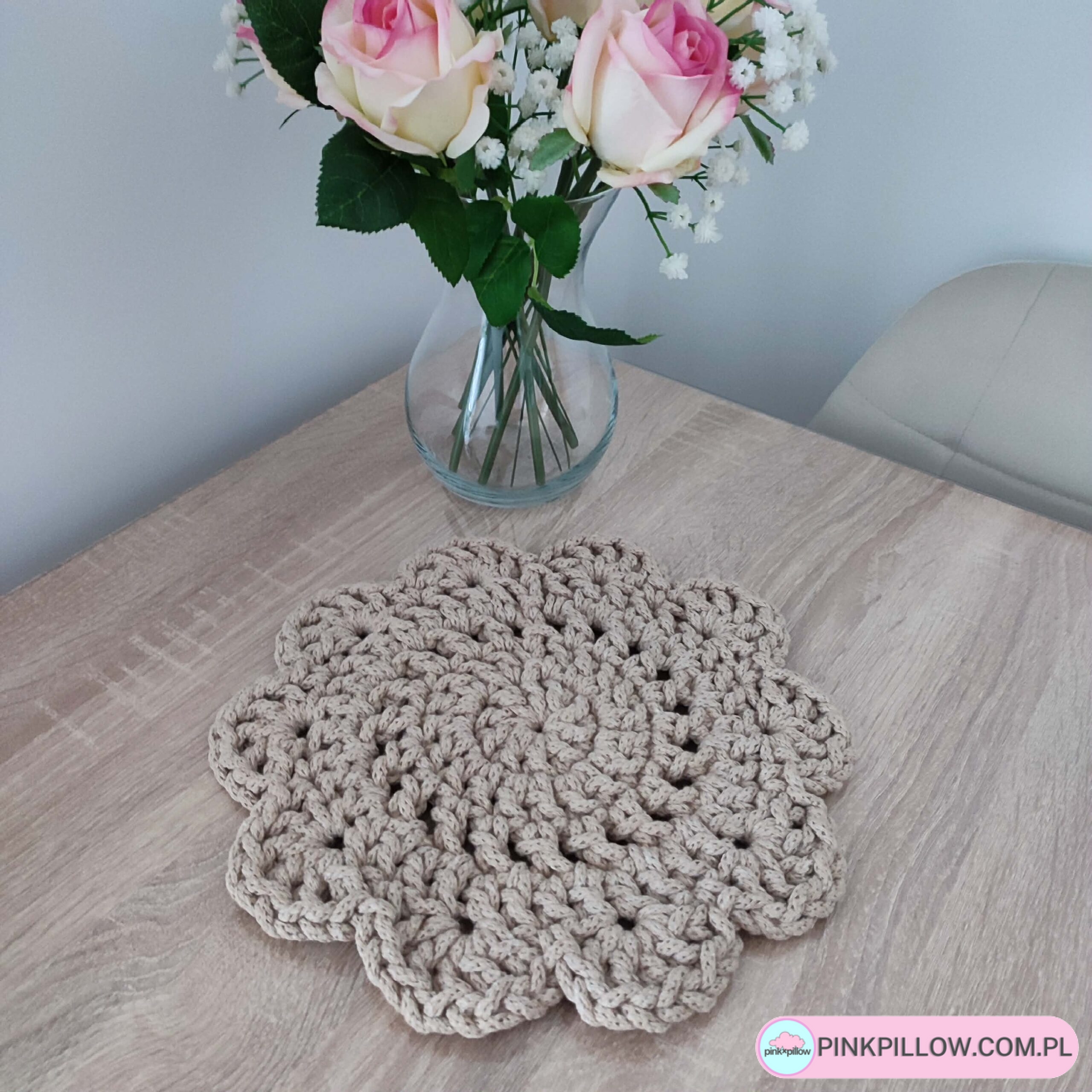 Podkładka szydełkowa pod kubki ze sznurka 27 cm - Różne Kolory