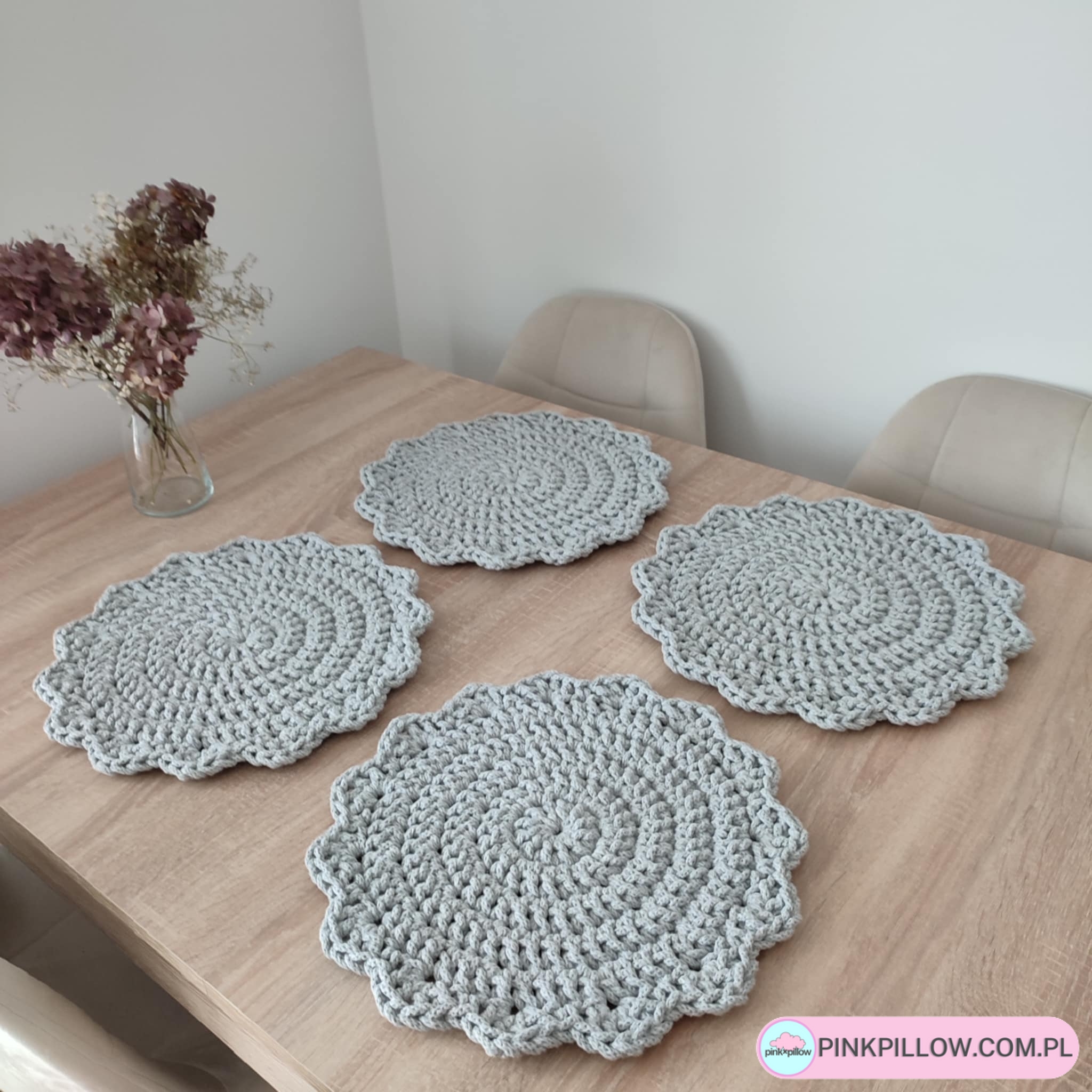 Podkładka szydełkowa sznurkowa pod talerze obiadowe - Średnica 30 cm