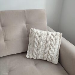 Poduszka Warkocze ze sznurka - Wymiary 40x40 cm - Kolor Ecru