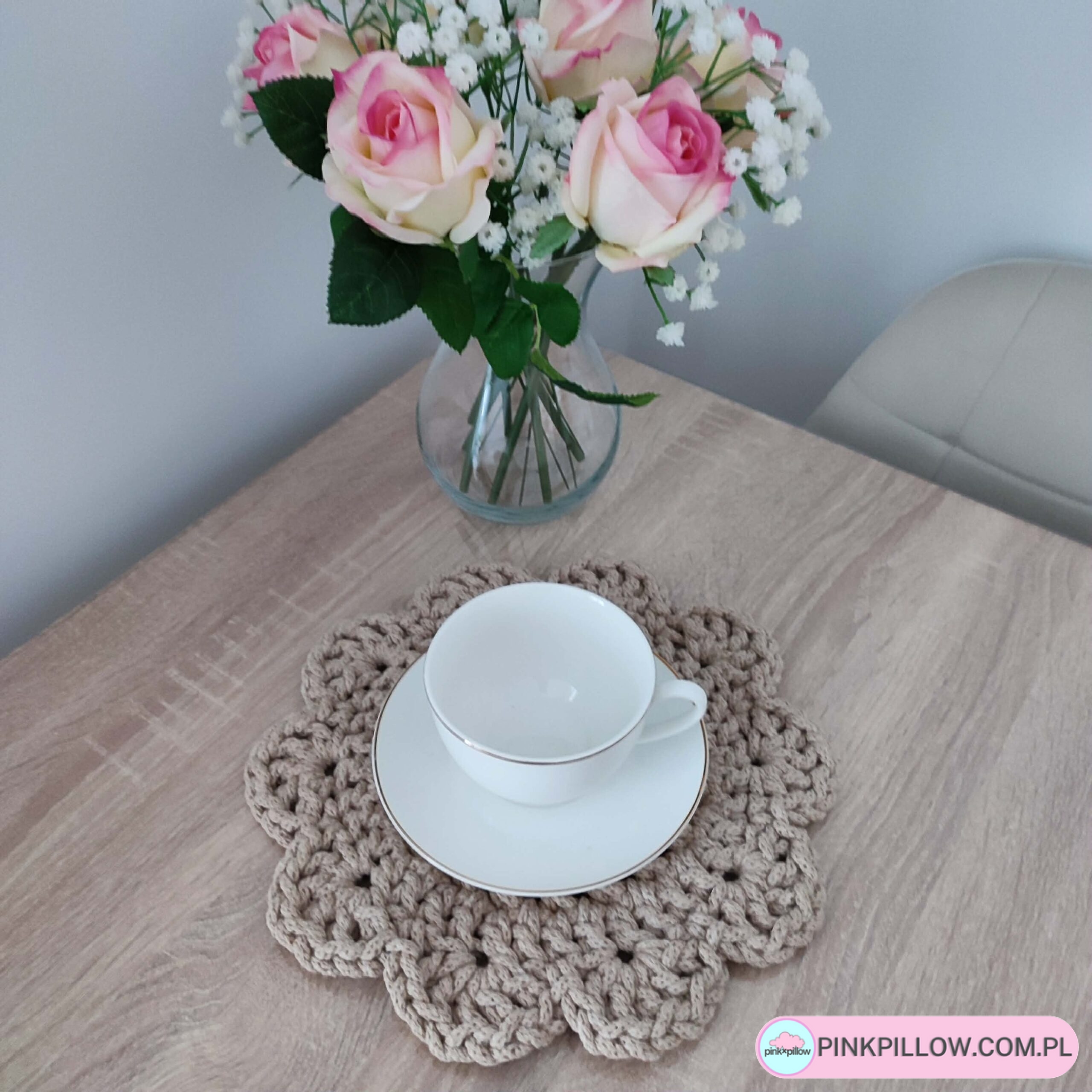 Podkładka szydełkowa pod kubki ze sznurka 27 cm - Różne Kolory - obrazek 2