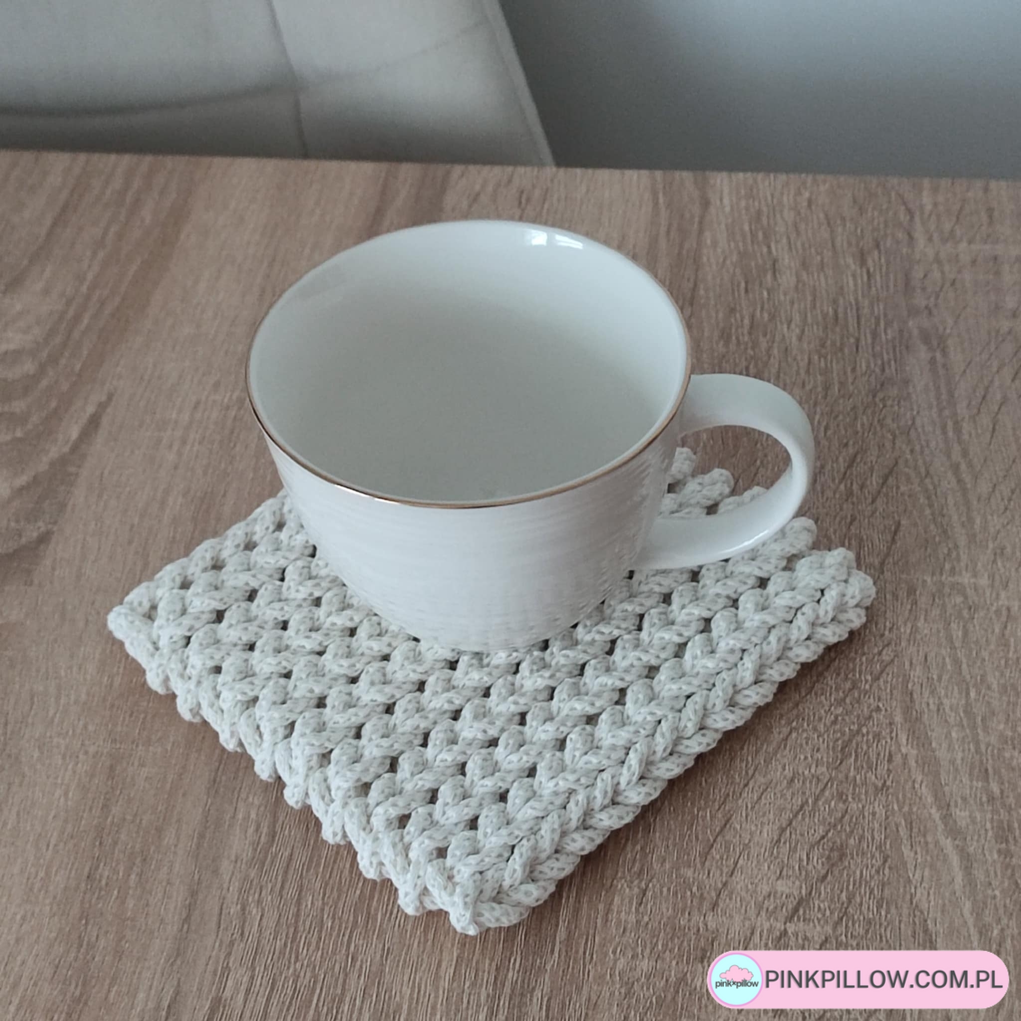 Mała Podkładka 16×16 cm sznurkowa