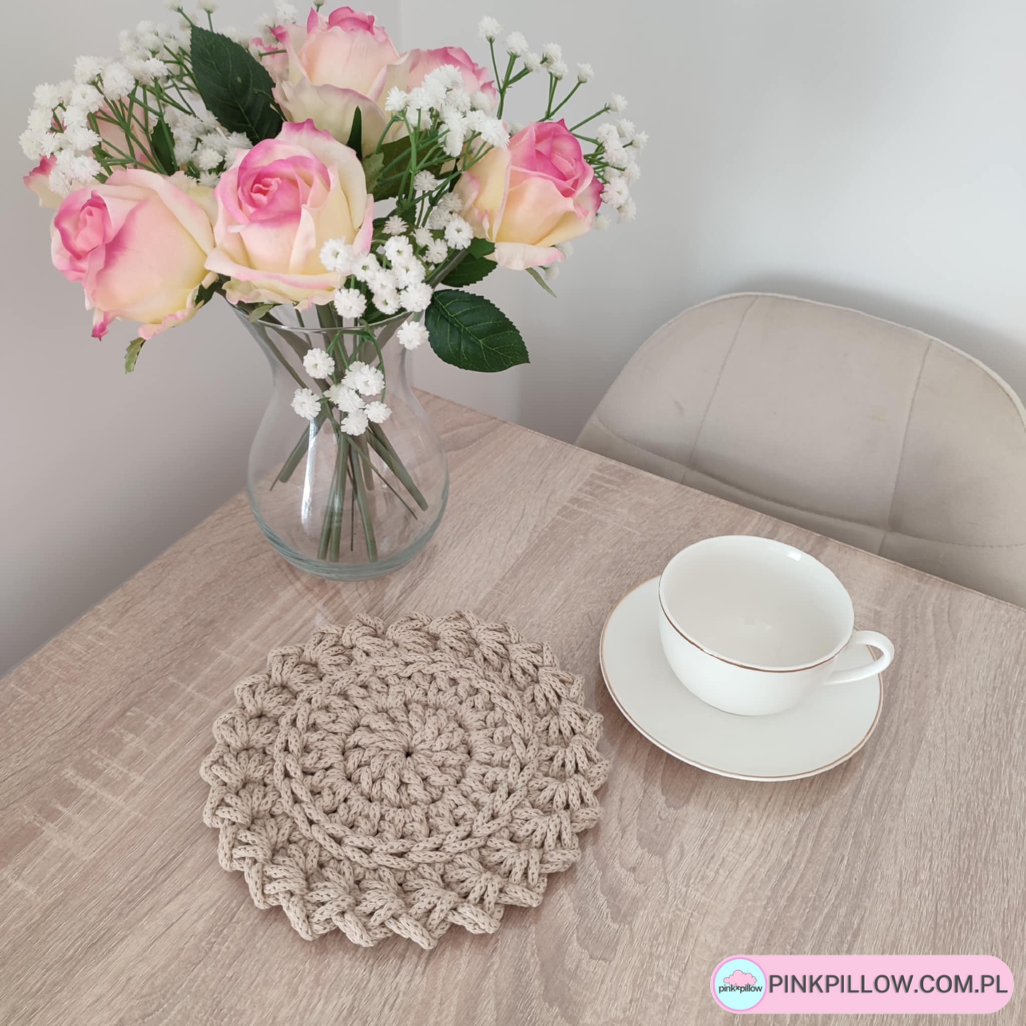 Podkładka ze sznurka szydełkowana 20 cm - Kolor Karton