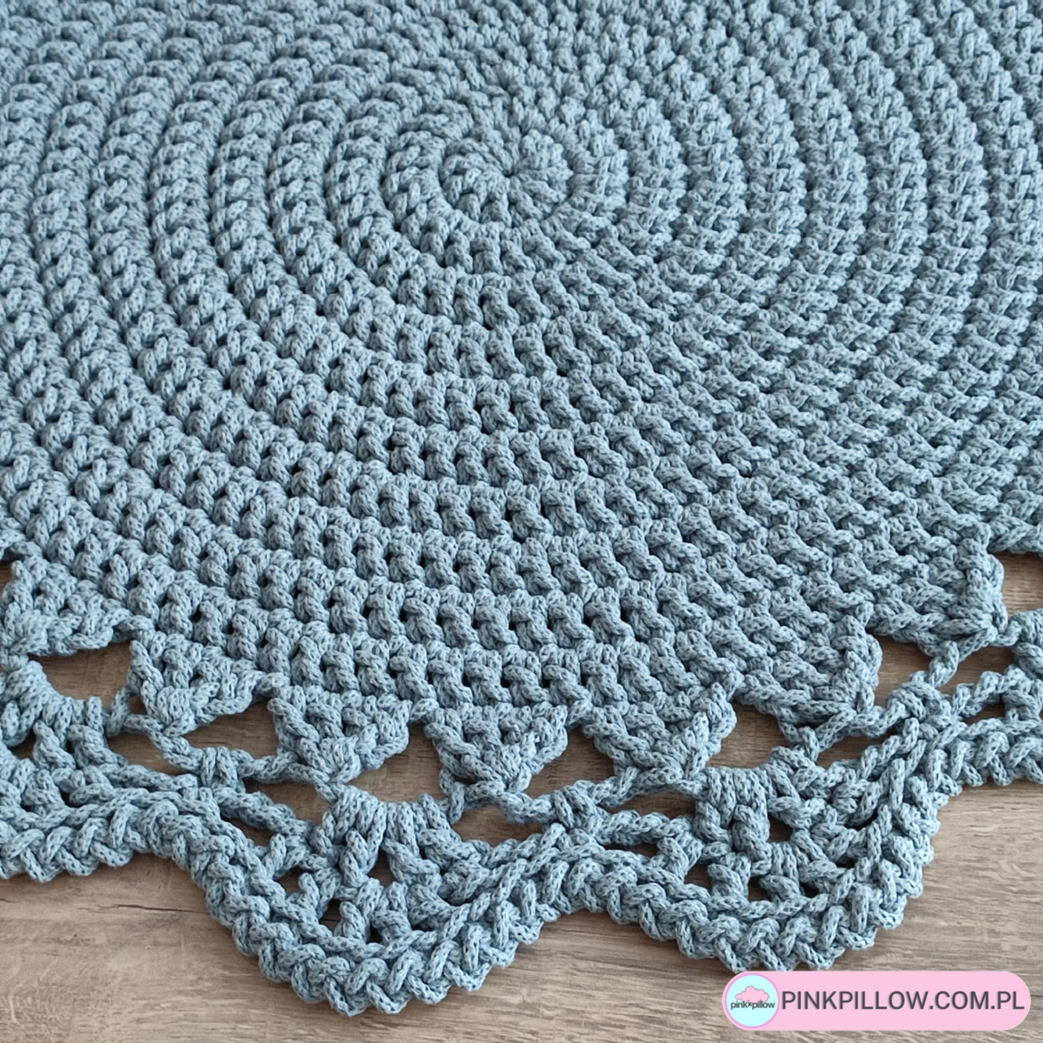 Dywan szydełkowy 80 cm ze sznurka - Widok z bliska