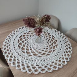 Ozdobne nakrycie stołu ze sznurka 80 cm - Kolor Biały