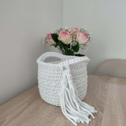 Koszyk okrągły ze sznurka z Chwostami - Wymiary 17x15 cm - Różne Kolory