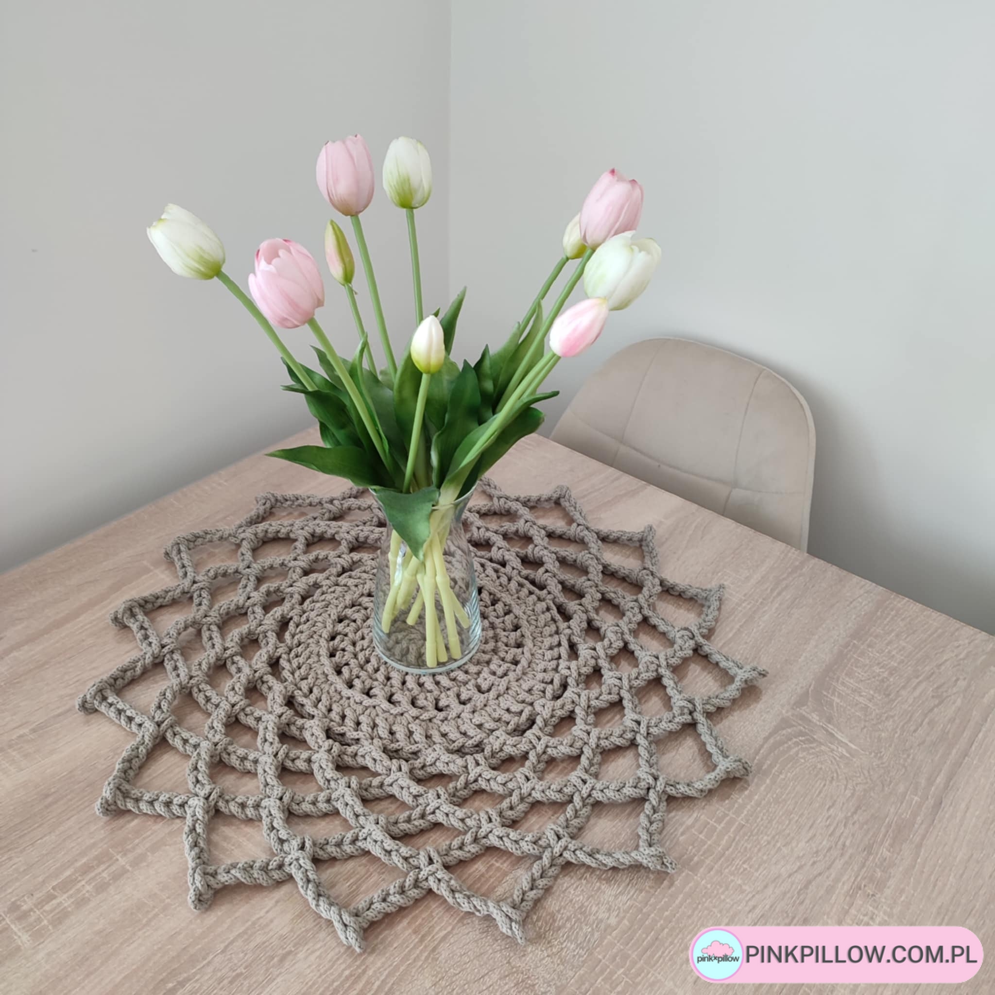 Nakrycie stołu Serwetka 55 cm - Wzór Gwiazda - Kolor Beżowy