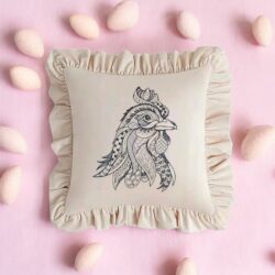 Poszewka welurowa z falbaną "Kura czarna" - Różne Kolory