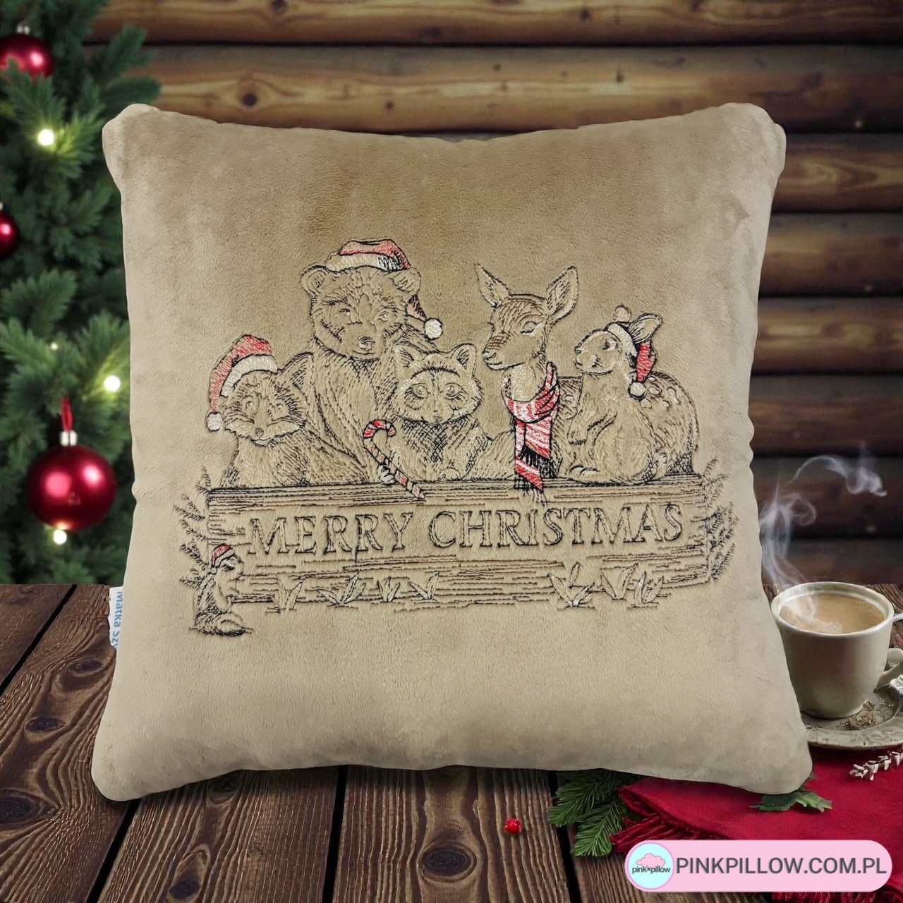 Poduszka na Święta z napisem Merry Christmas