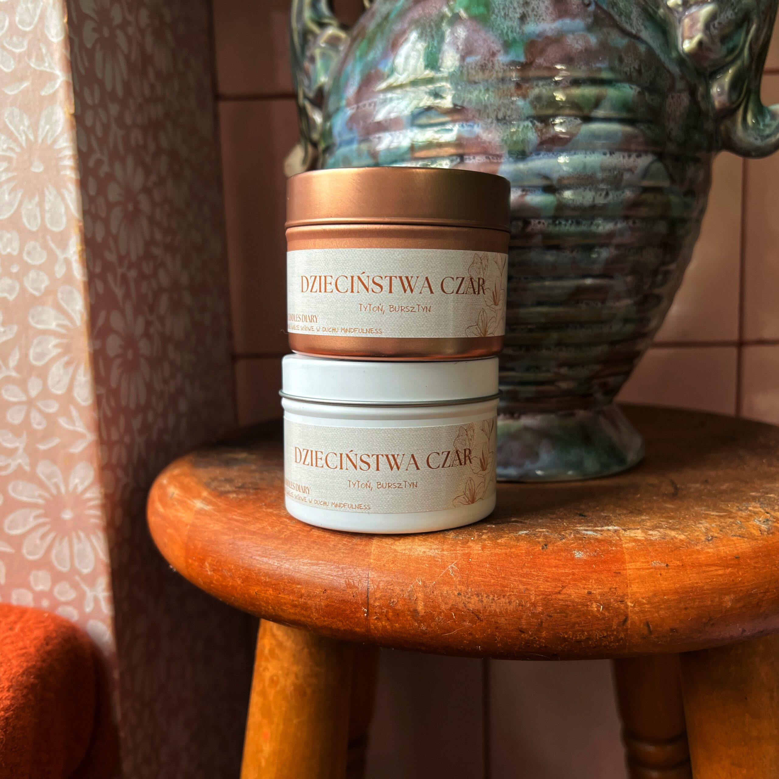 Aromatyczna Świeczka "Dzieciństwa Czar"