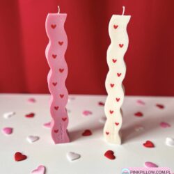 Świeca sojowa Zygzak z Serduszkami - Różne Kolory