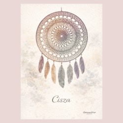 Plakat dekoracyjny „Cisza” z autorską fotografią beżowo-zielonego łapacza snów w stylu boho, utrzymany w naturalnych, stonowanych kolorach.