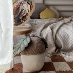 Ozdobna Poduszka Żołądź - Wymiary 20x33 cm