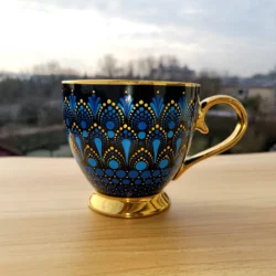 Elegancki Kubek do Herbaty 400 ml - Ręczne zdobienie Dot Art