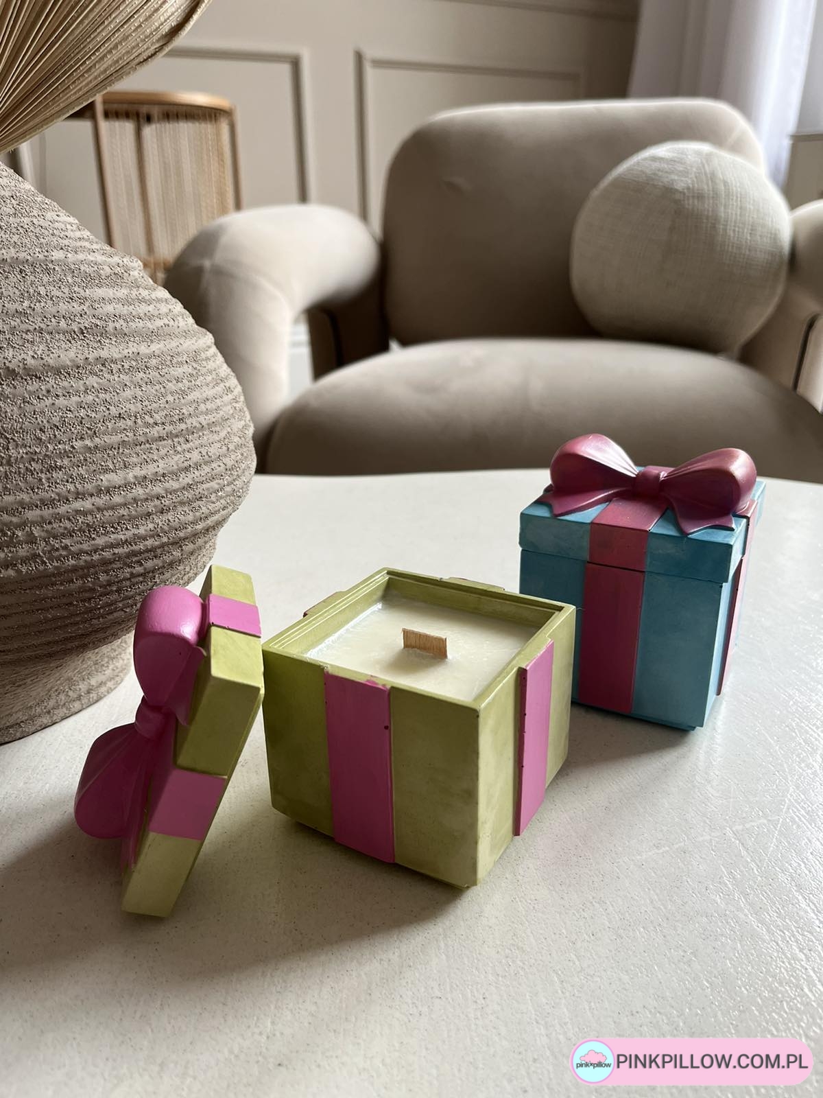 Świeca w gipsie - Wzór Prezent - Różne Kolory i Zapachy