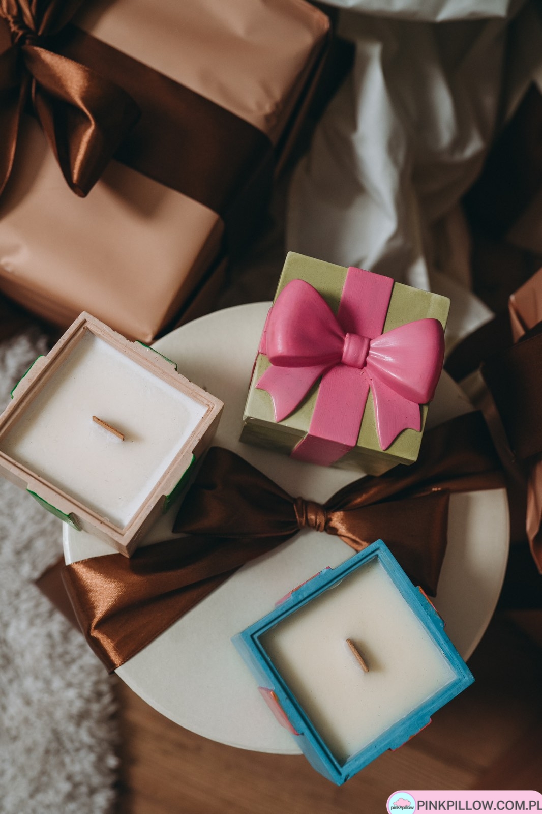 Świeca w gipsie - Wzór Prezent - Różne Kolory i Zapachy - obrazek 4