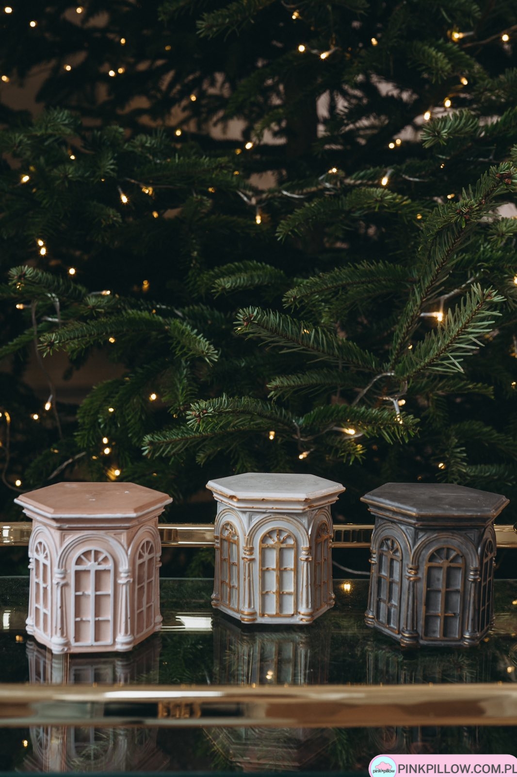 Świąteczna Świeca w ozdobnym Pojemniku - Zimowe Zapachy